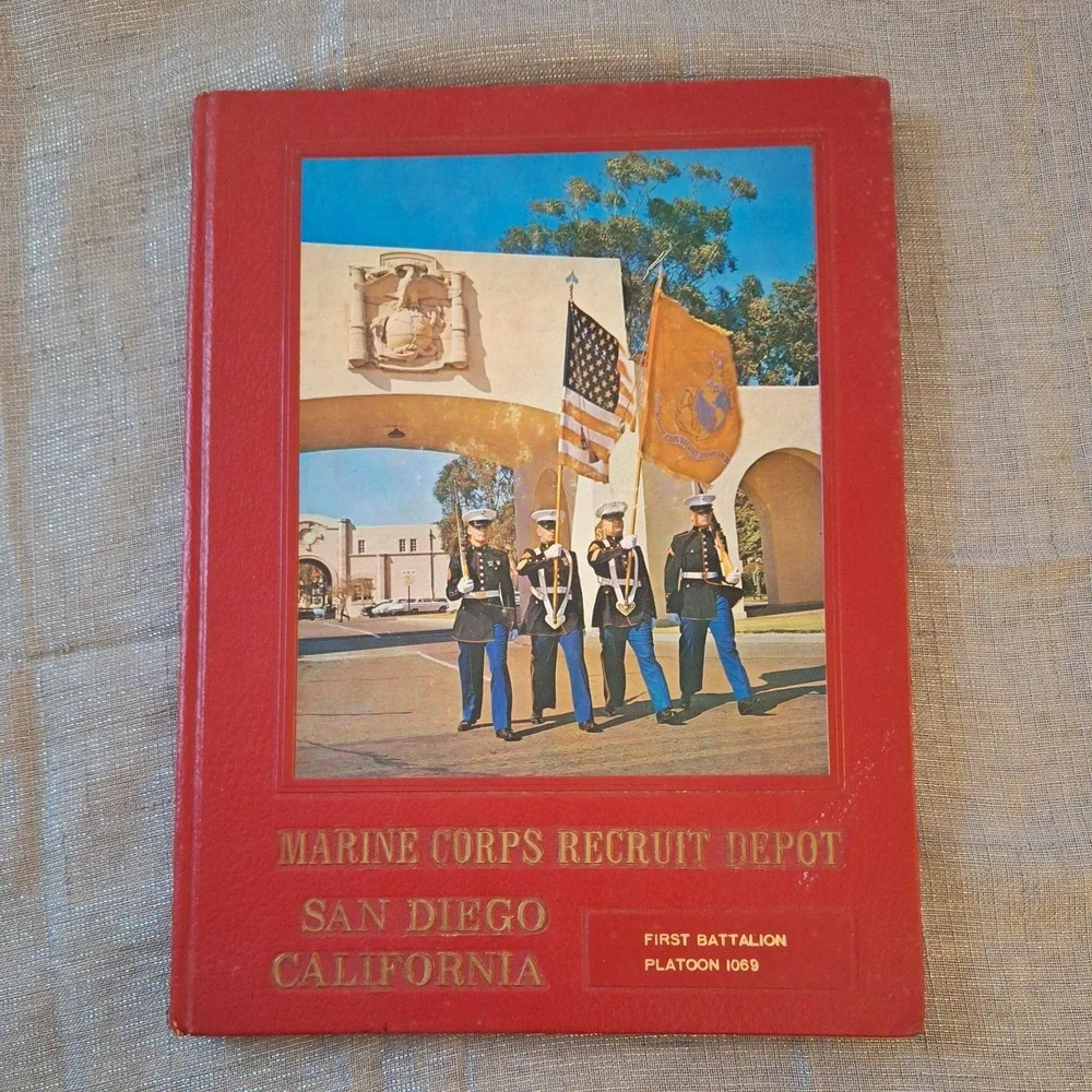 1980 Marine Corps Recruit Depot Year Book San Diego Platoon 1069 Boot Book USMC
